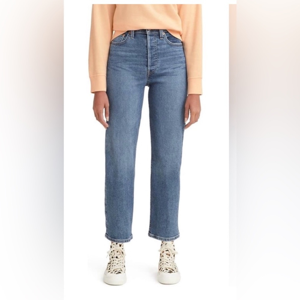 Levi's Women's Ribcage Straight Ankle Jeans